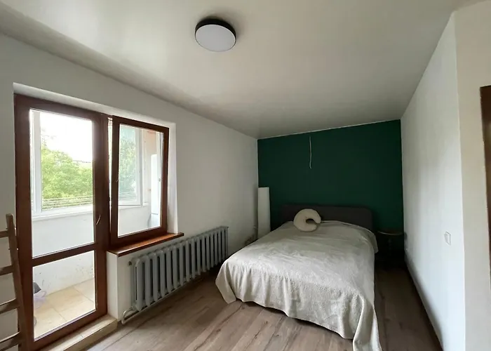 Cozy Apartment At Botanica